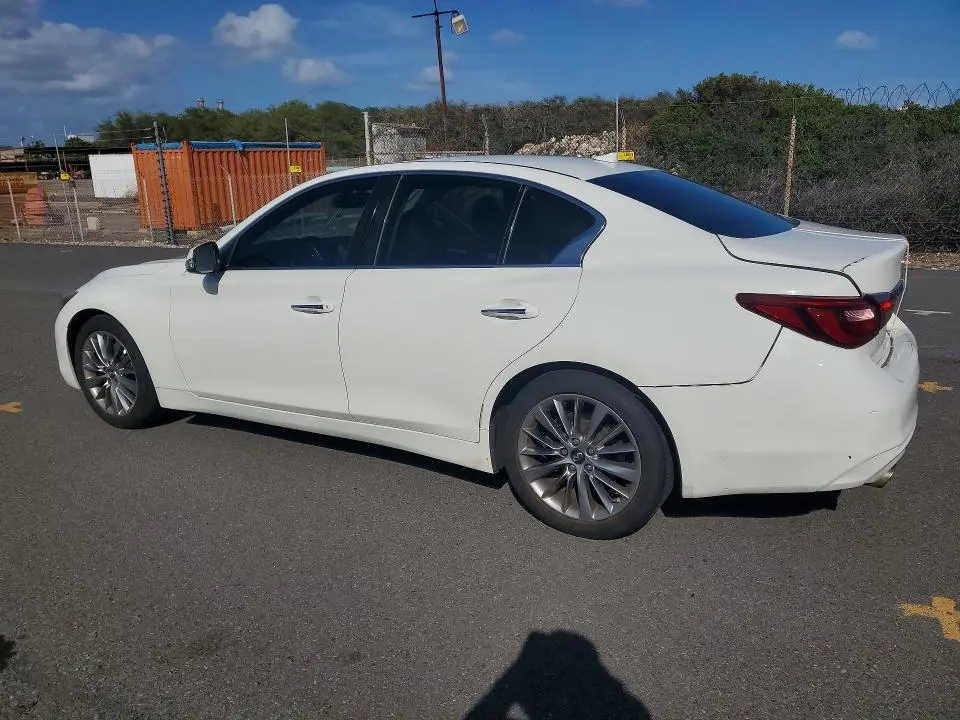 2019 INFINITI Q50 LUXE  