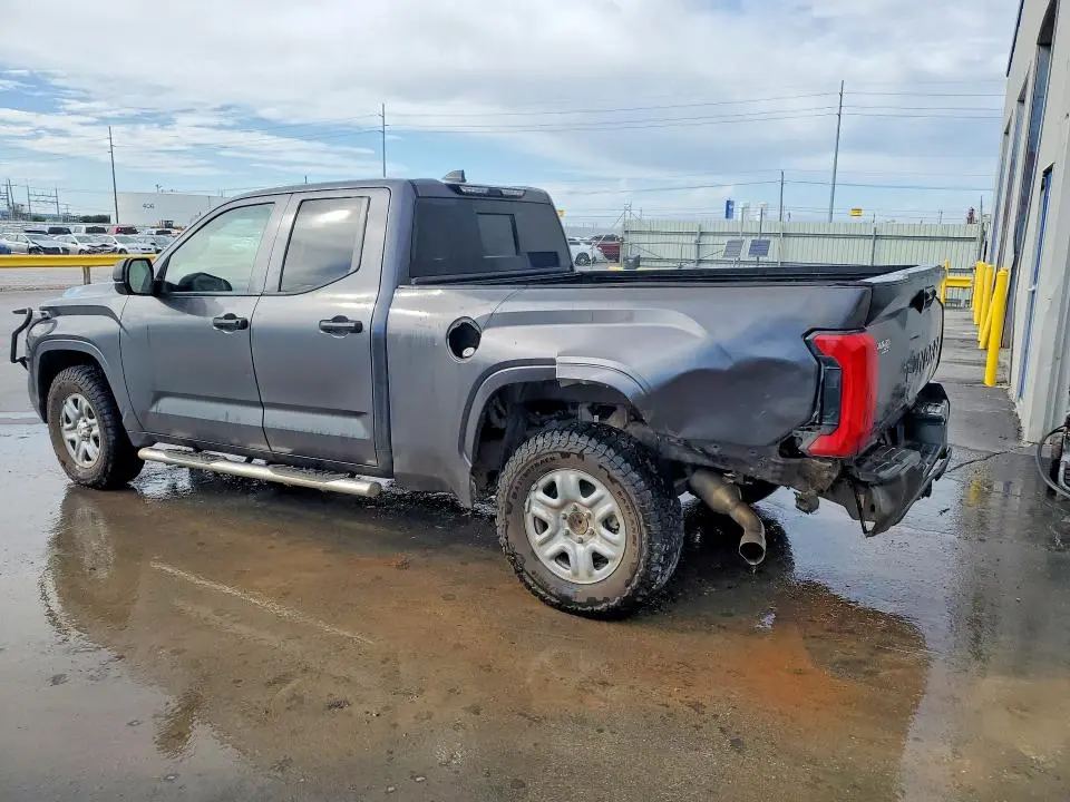 2025 TOYOTA TUNDRA SR  