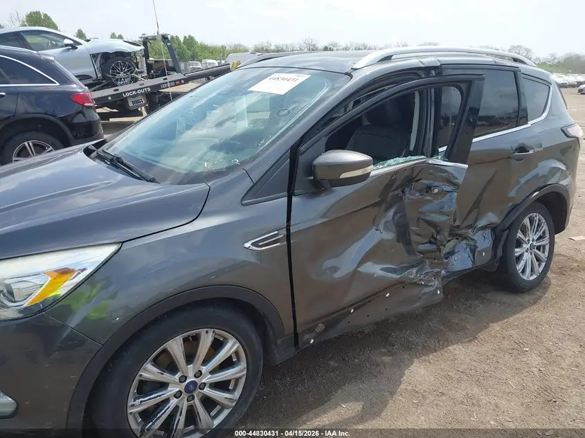 2018 FORD ESCAPE TITANIUM
