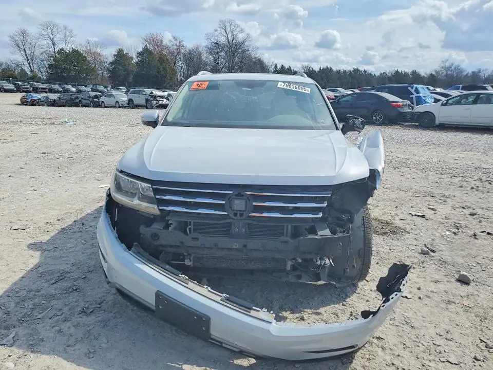 2018 VOLKSWAGEN TIGUAN SE  