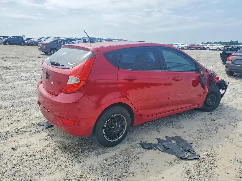 2012 HYUNDAI ACCENT GLS   