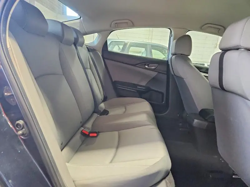 2019 HONDA CIVIC LX  