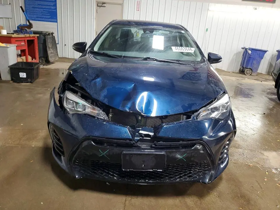 2017 TOYOTA COROLLA SE  