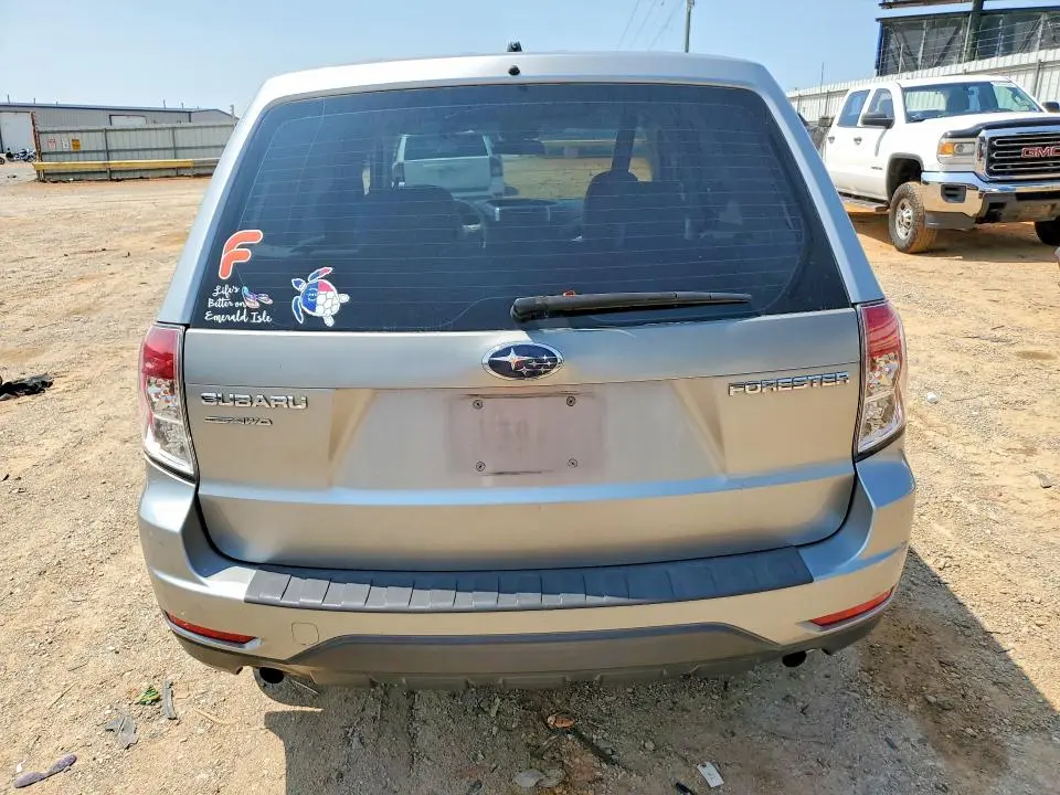 2010 SUBARU FORESTER 2.5X  