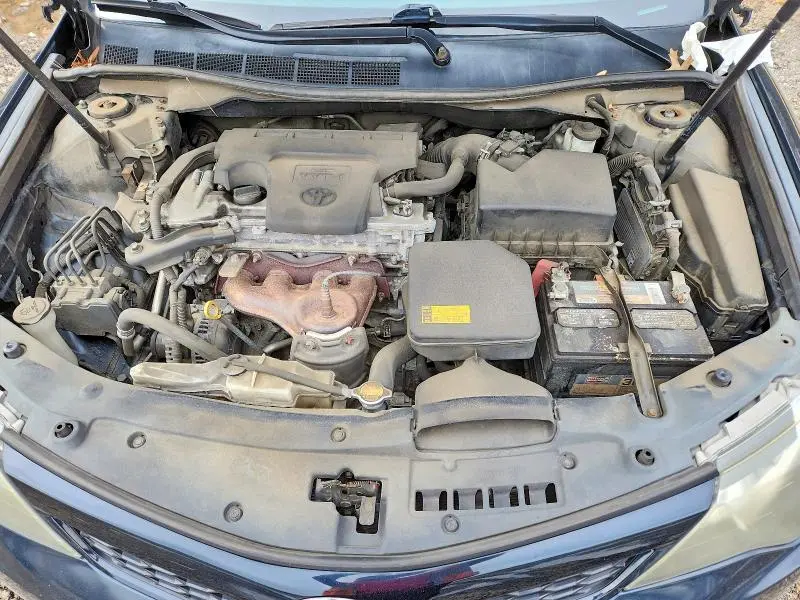 2013 TOYOTA CAMRY SE  