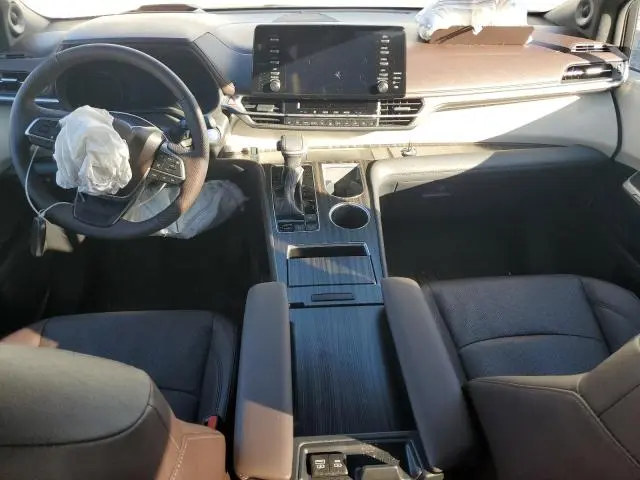 2024 TOYOTA SIENNA LIMITED  