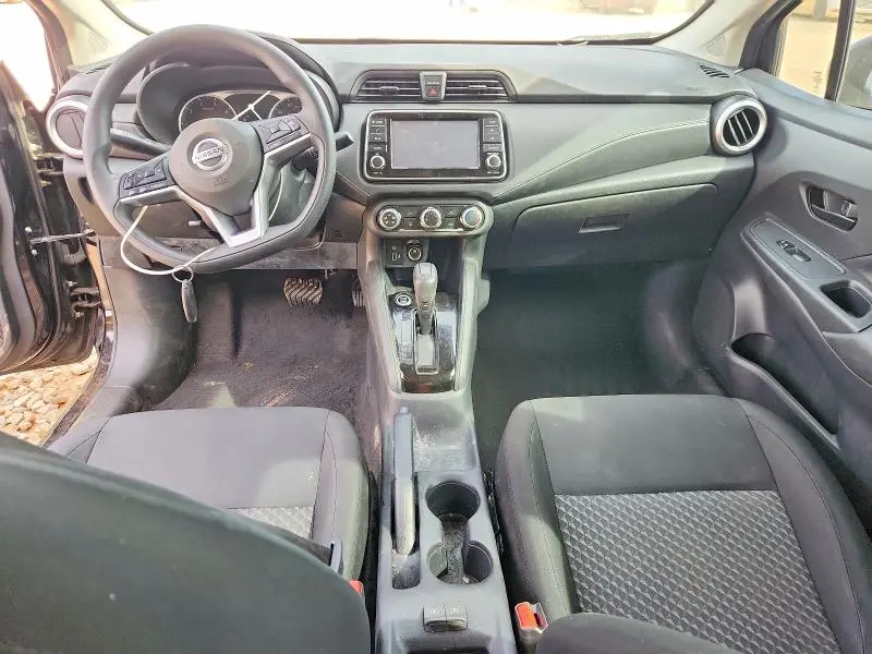 2021 NISSAN VERSA S  
