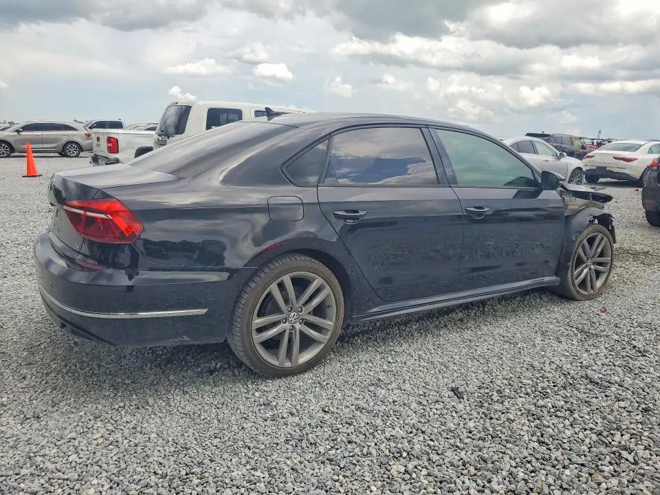 2018 VOLKSWAGEN PASSAT S/R-LINE  