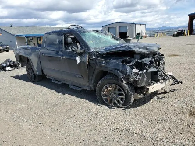 2023 TOYOTA TUNDRA CREWMAX PLATINUM  