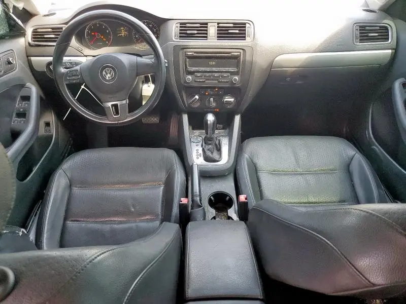 2014 VOLKSWAGEN JETTA SE  