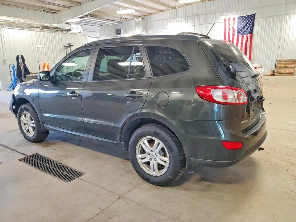 2010 HYUNDAI SANTA FE GLS  