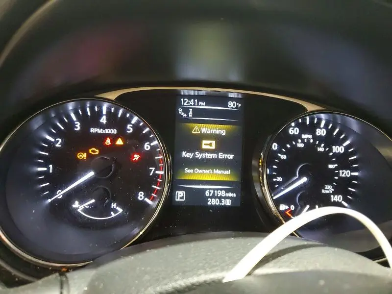 2016 NISSAN ROGUE SL  