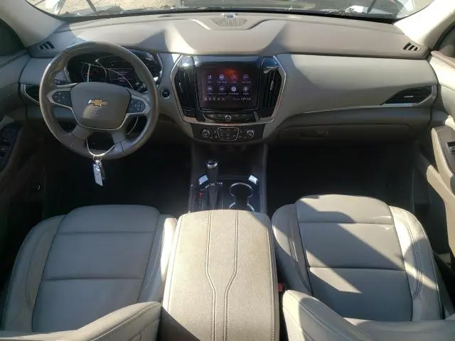 2020 CHEVROLET TRAVERSE LT  