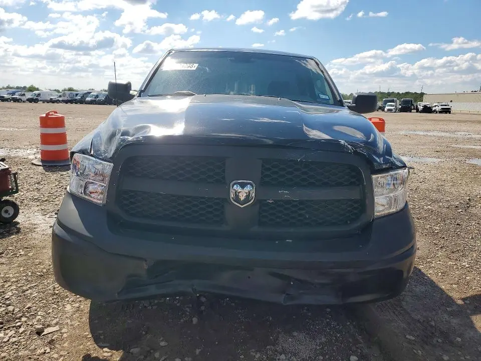 2016 RAM 1500 ST  