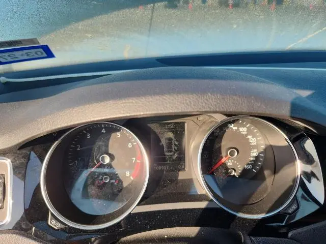 2018 VOLKSWAGEN JETTA SPORT  