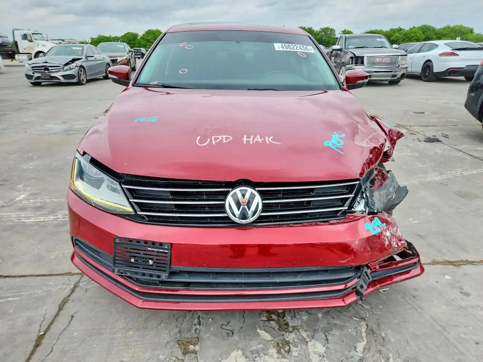 2017 VOLKSWAGEN JETTA SE  