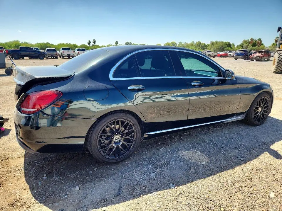 2019 MERCEDES-BENZ C300   