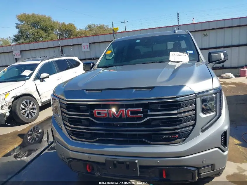 2024 GMC SIERRA 1500 4WD  SHORT BOX AT4