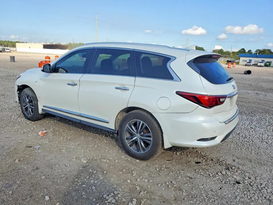 2019 INFINITI QX60 LUXE  