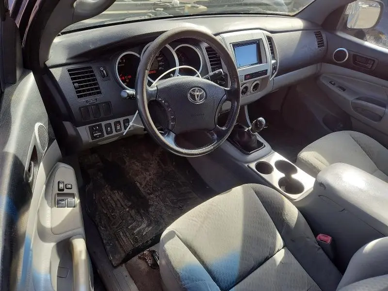 2010 TOYOTA TACOMA BASE  
