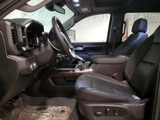 2024 GMC SIERRA K2500 SLT  