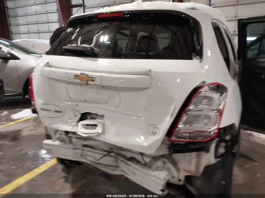 2017 CHEVROLET TRAX LT