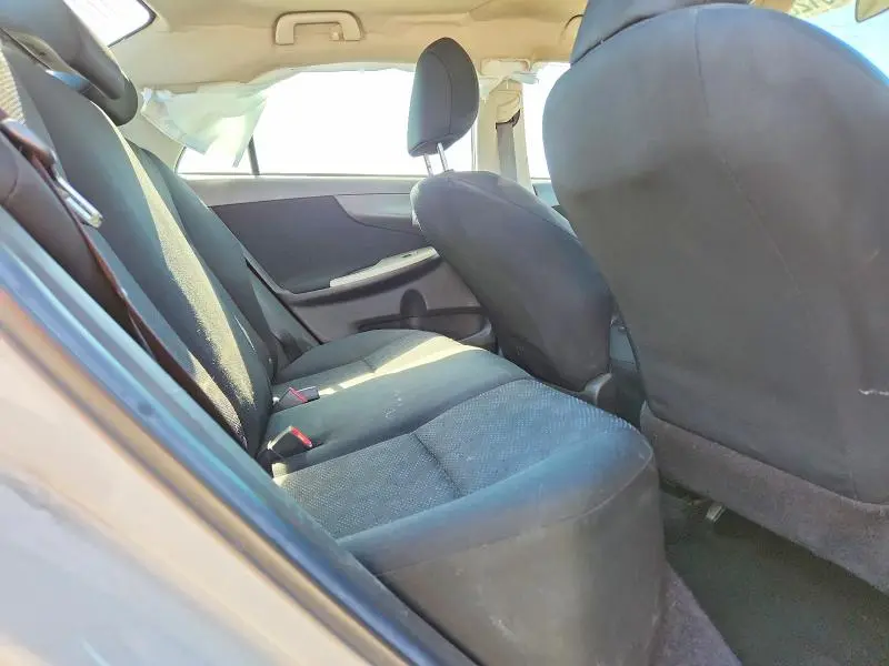 2010 TOYOTA COROLLA S  