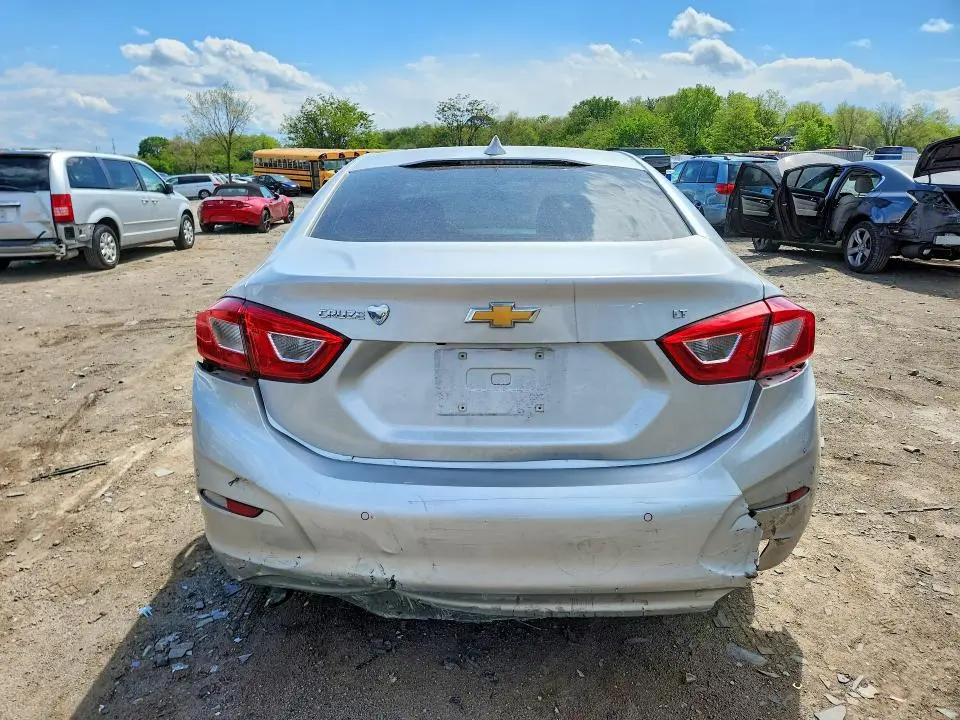 2019 CHEVROLET CRUZE LT  