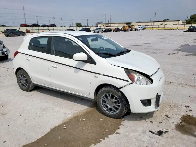 2015 MITSUBISHI MIRAGE DE  