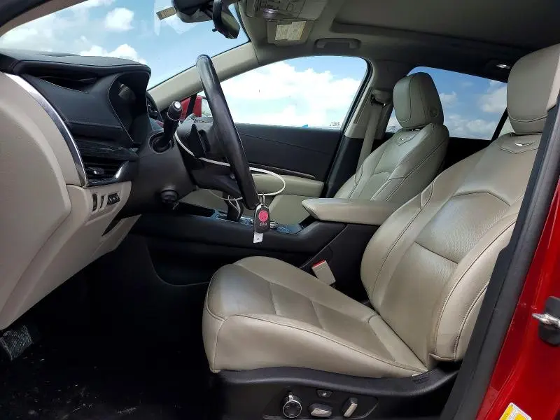 2019 CADILLAC XT4 PREMIUM LUXURY  