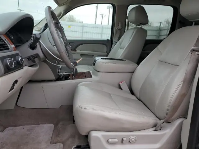 2010 CHEVROLET AVALANCHE LTZ  