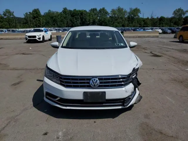 2018 VOLKSWAGEN PASSAT S  