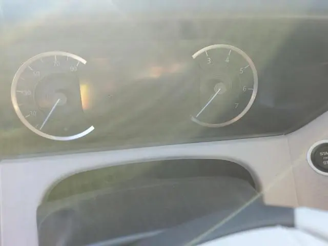 2022 LAND ROVER RANGE ROVER VELAR R-DYNAMIC S  