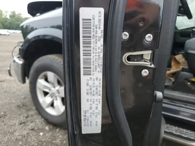 2016 RAM 1500 SLT