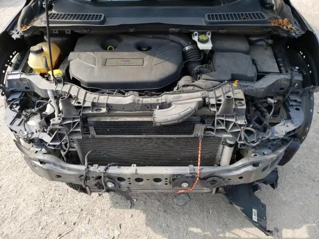 2017 FORD ESCAPE TITANIUM  