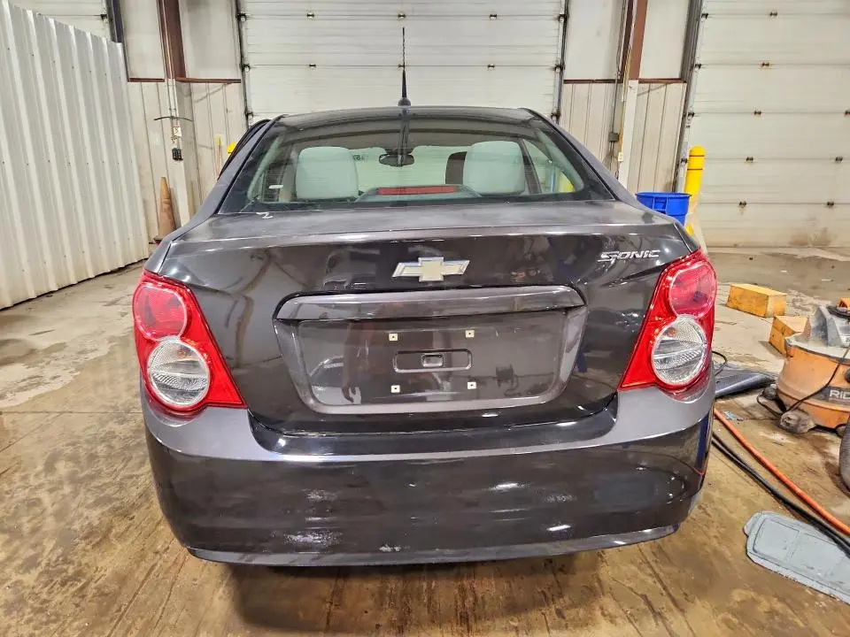 2013 CHEVROLET SONIC LS  