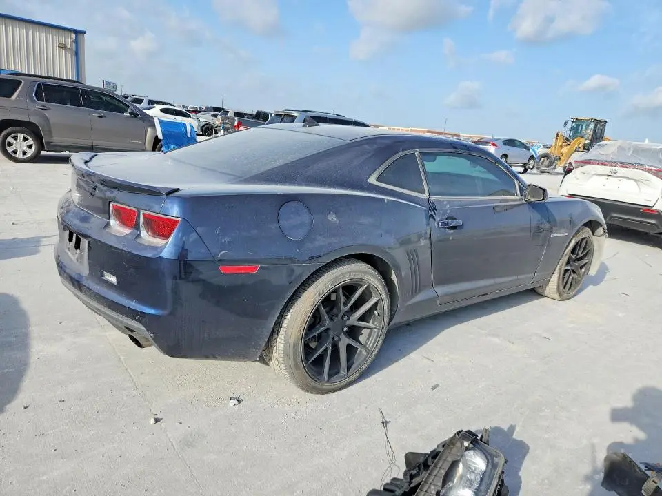 2012 CHEVROLET CAMARO LS  