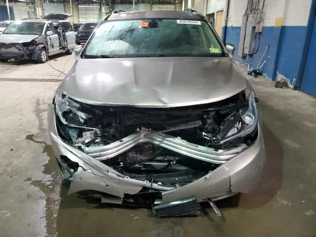 2017 CHRYSLER PACIFICA TOURING L PLUS  