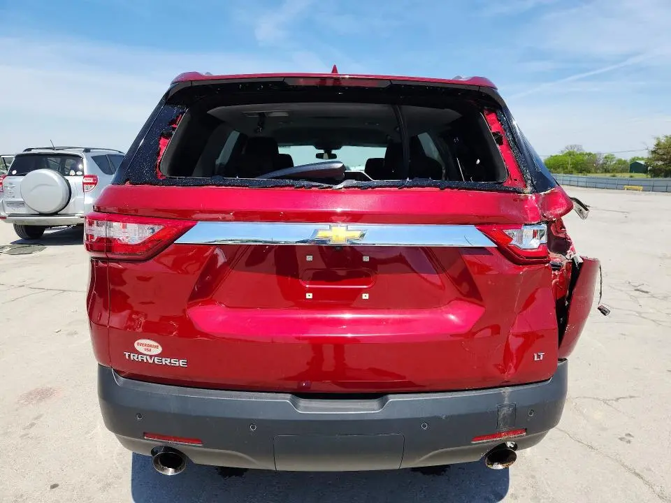 2018 CHEVROLET TRAVERSE LT  