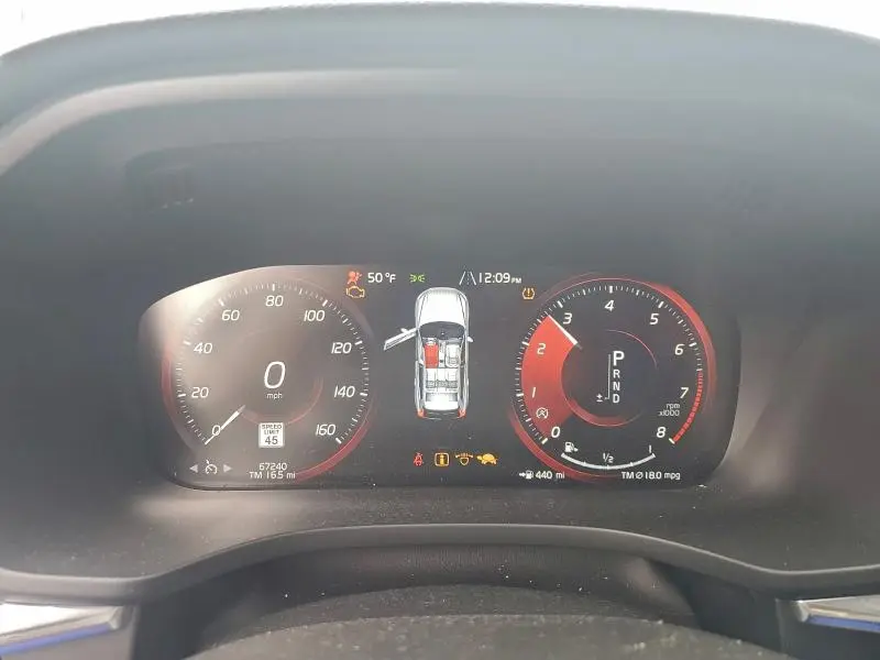 2019 VOLVO XC60 T5 R-DESIGN  