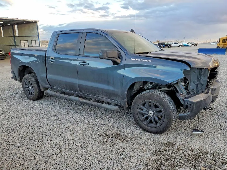 2021 CHEVROLET SILVERADO K1500 RST  