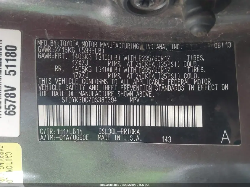 2013 TOYOTA SIENNA XLE V6 8 PASSENGER
