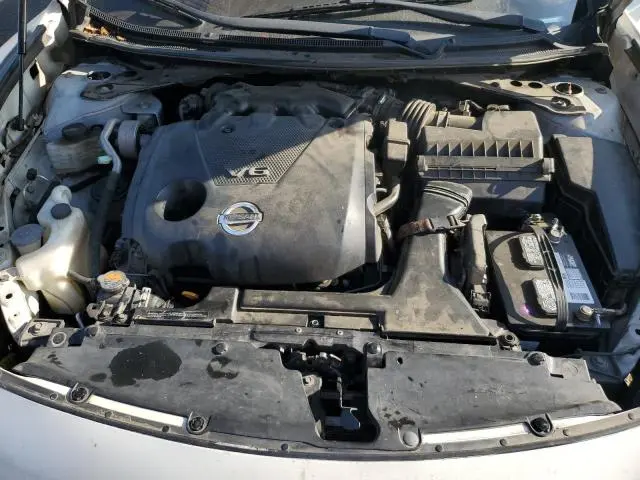 2013 NISSAN MAXIMA S  