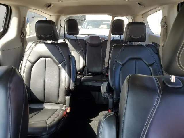 2020 CHRYSLER VOYAGER LXI  