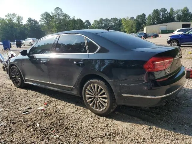 2016 VOLKSWAGEN PASSAT SE  