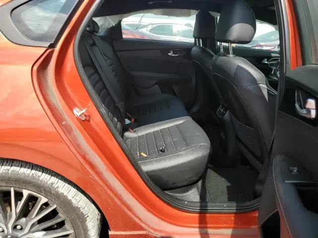 2022 KIA FORTE GT LINE  