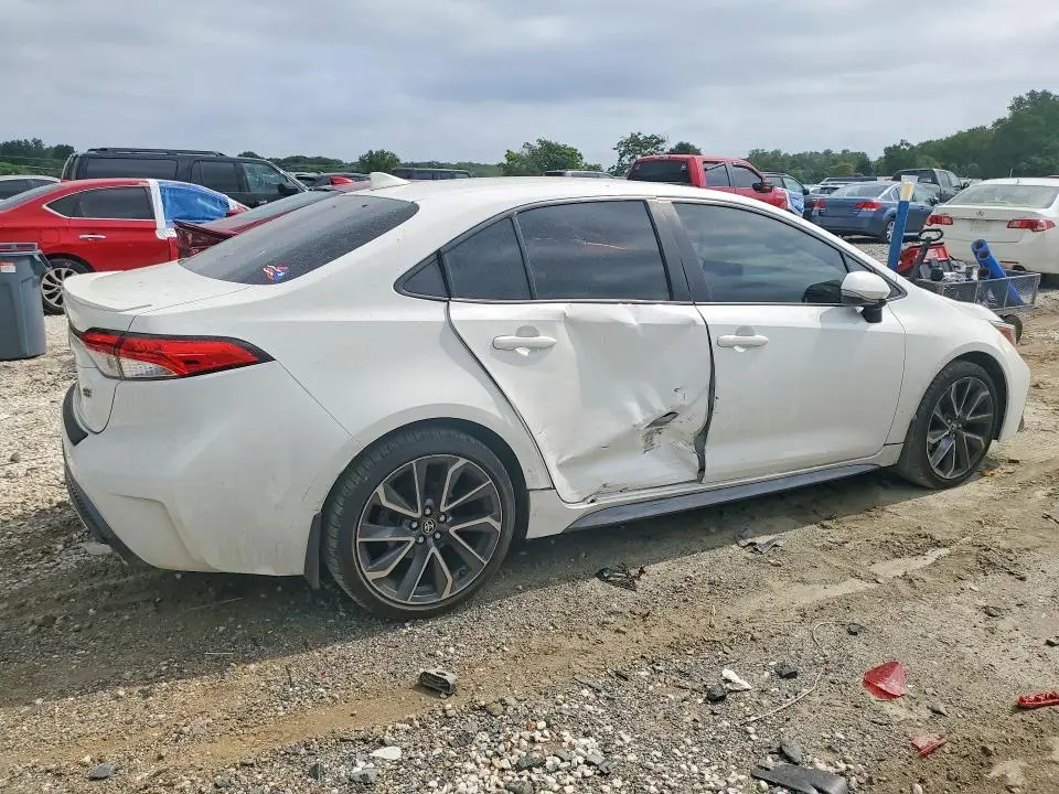 2022 TOYOTA COROLLA SE  