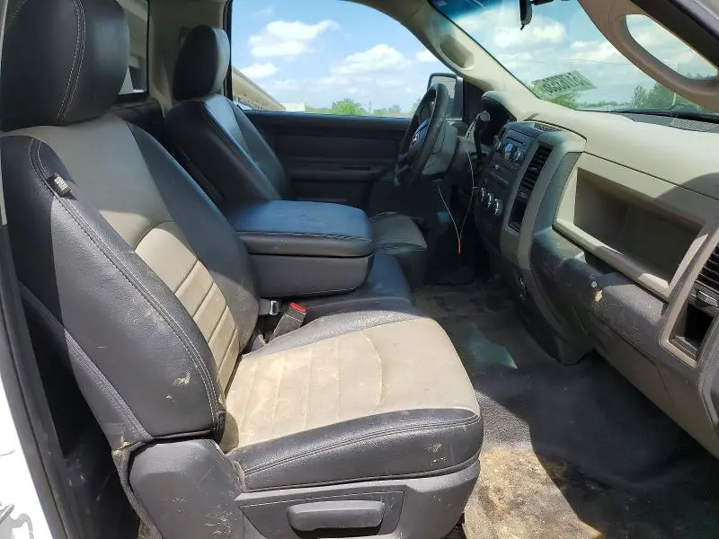 2012 DODGE RAM 1500 ST  