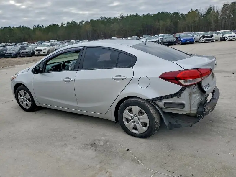 2017 KIA FORTE LX  