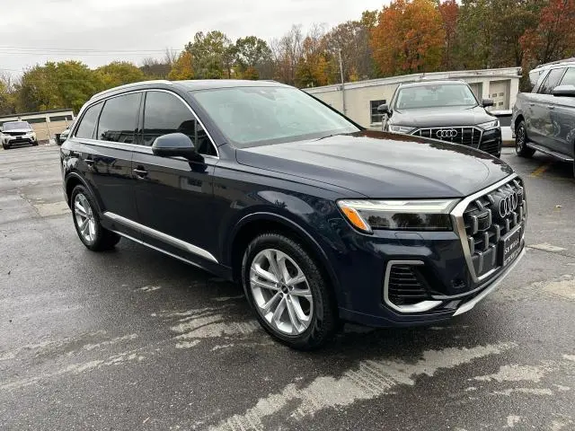 2025 AUDI Q7 PREMIUM  